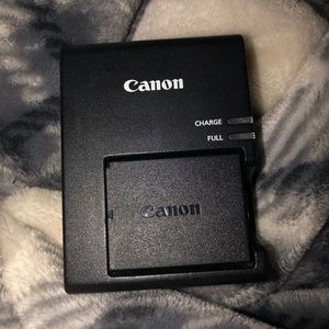 Canon battery and charger